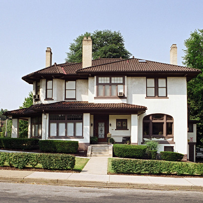 5945 Fifth Avenue (614 S. Highland Avenue) exterior