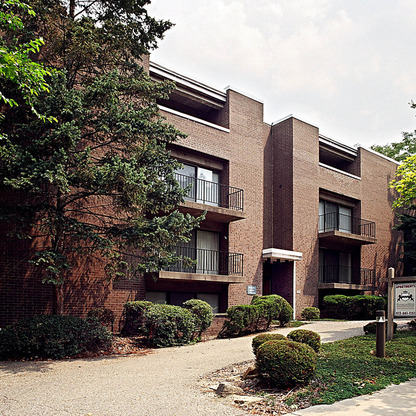 509 S. Highland Avenue exterior