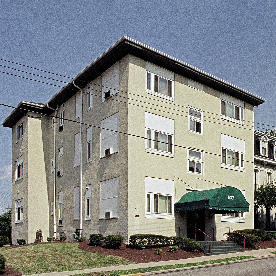 exterior of 507 Shady Avenue