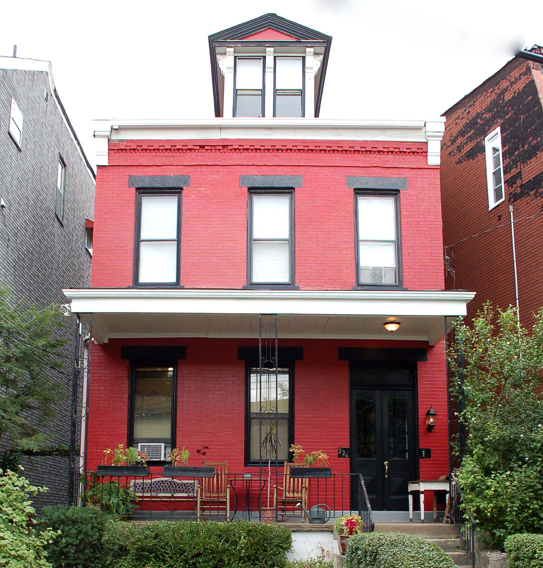 exterior of 226 Emerson Street