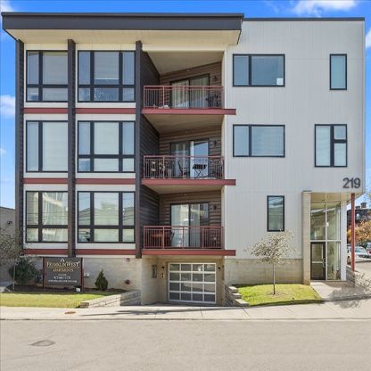 219 Carron Street exterior