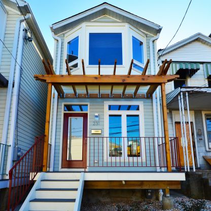 231 Carron Street exterior