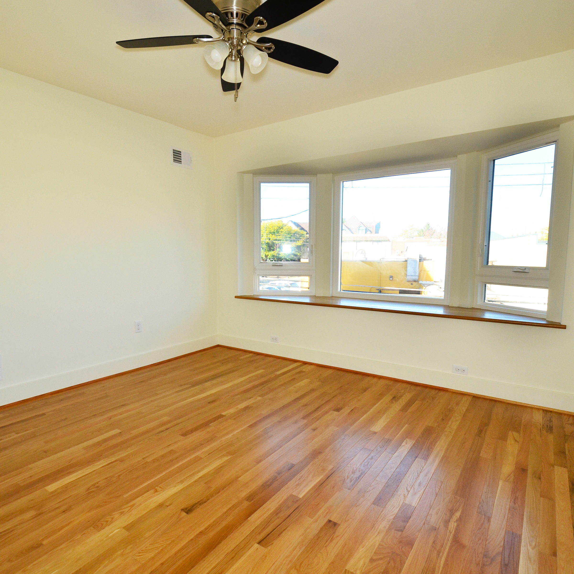interior of 231 Carron Street