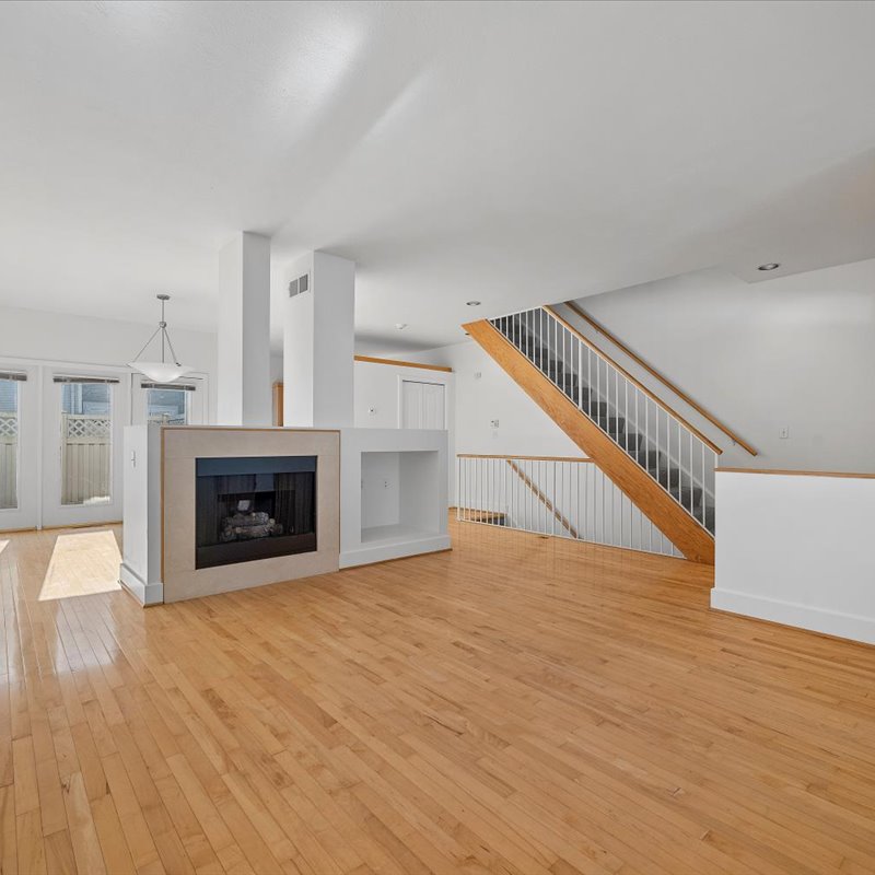 interior of 245 Carron