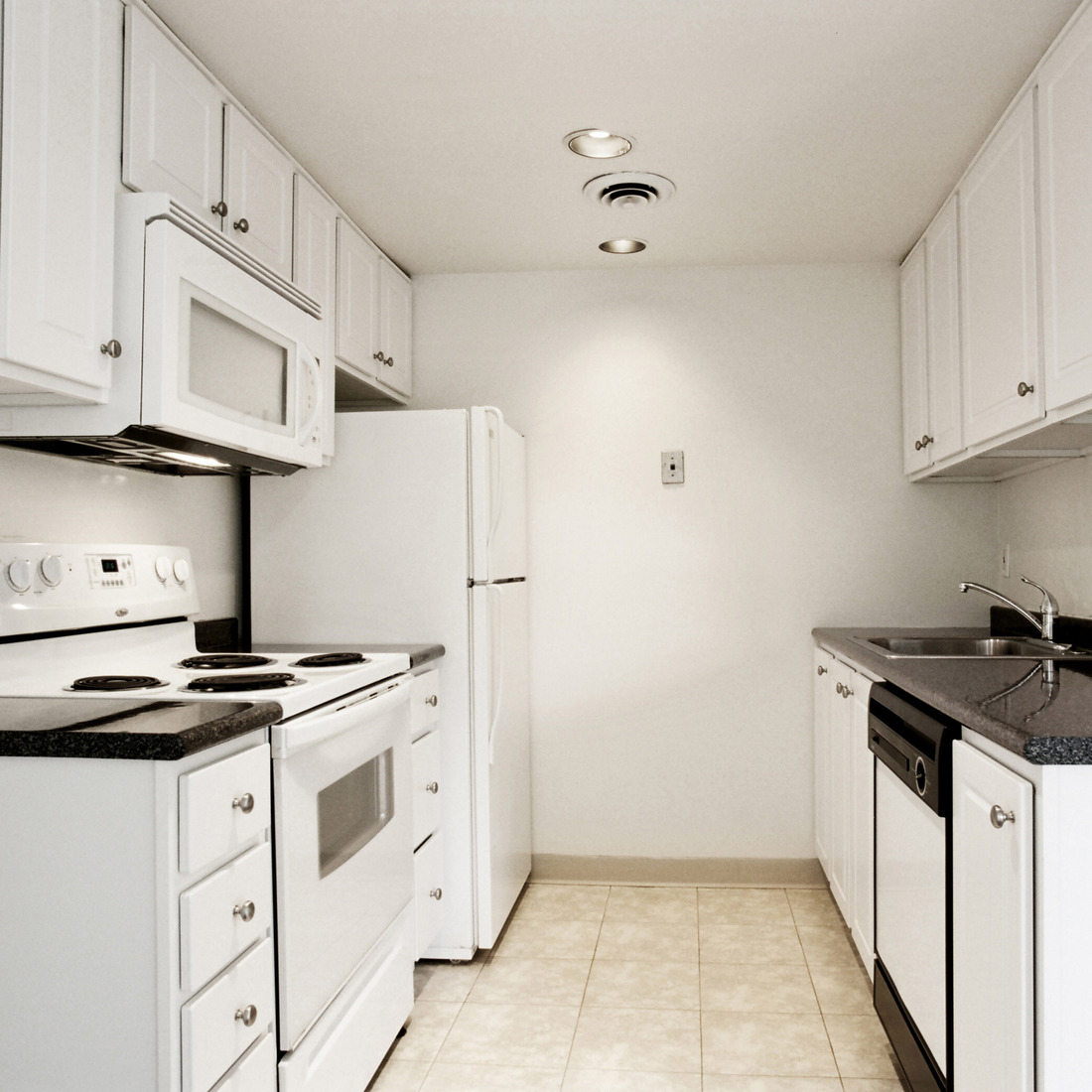 interior of Apt. 4