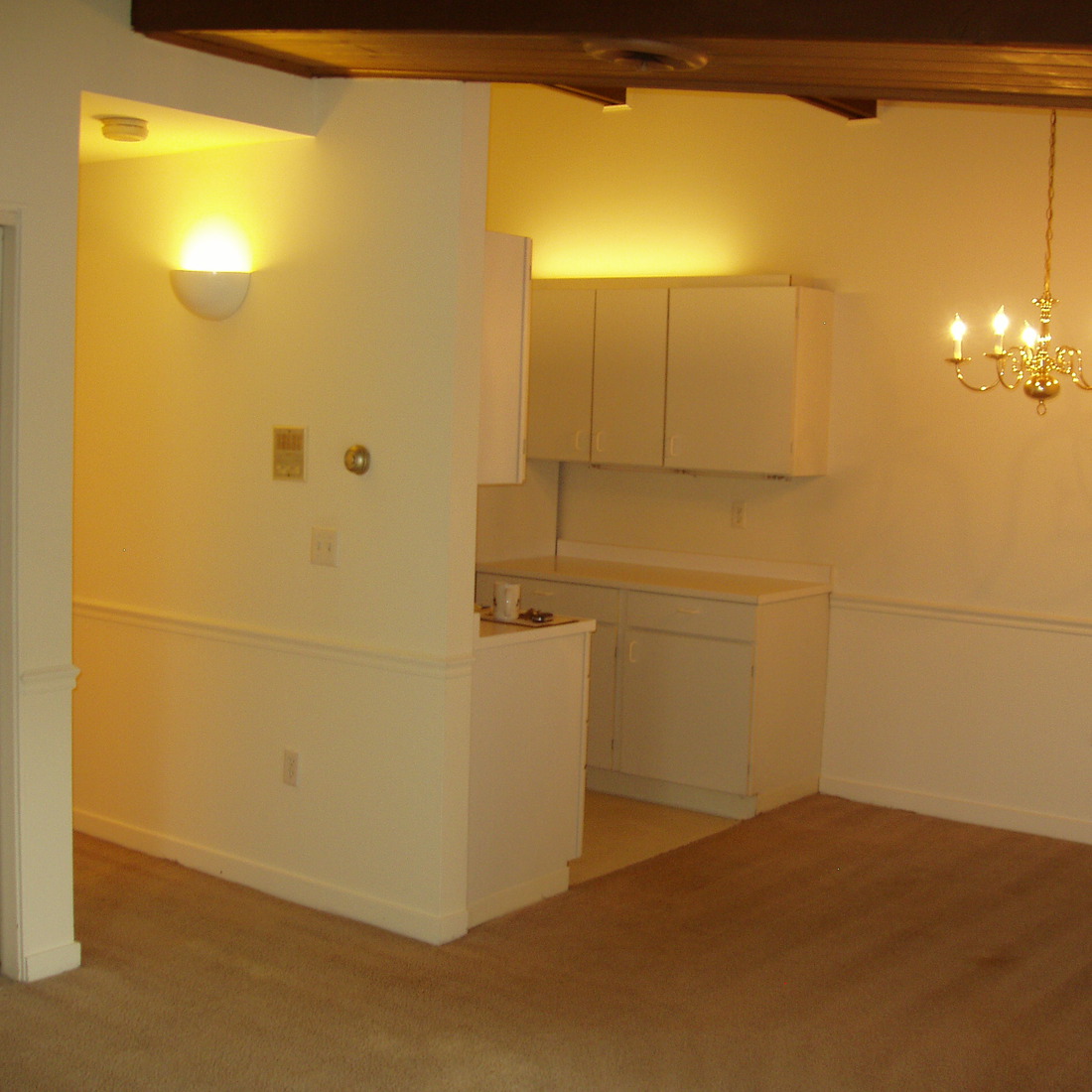 interior of Apt. 5