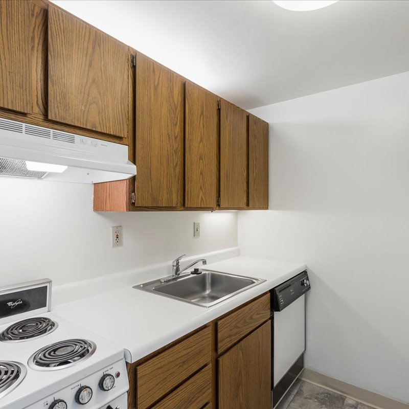 interior of Apt. 522