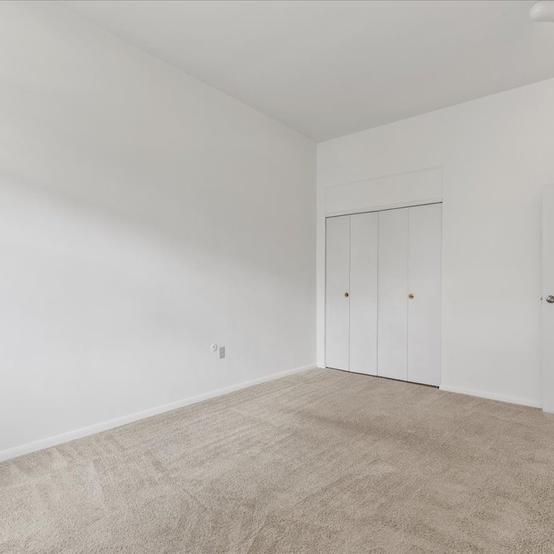 interior of Apt. 522