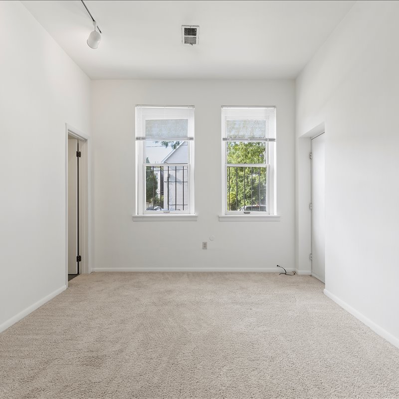 interior of Apt. 522