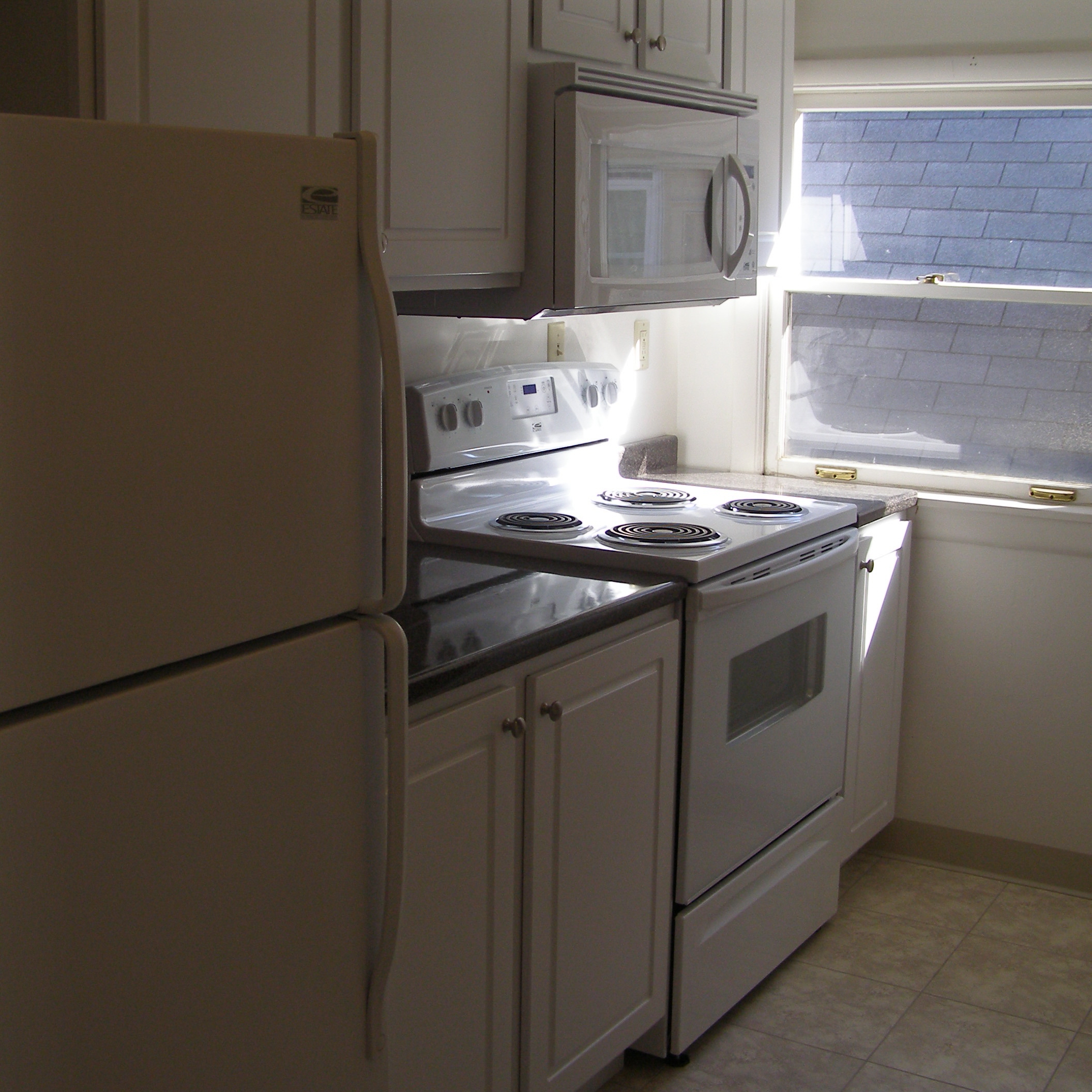interior of Apt. 524