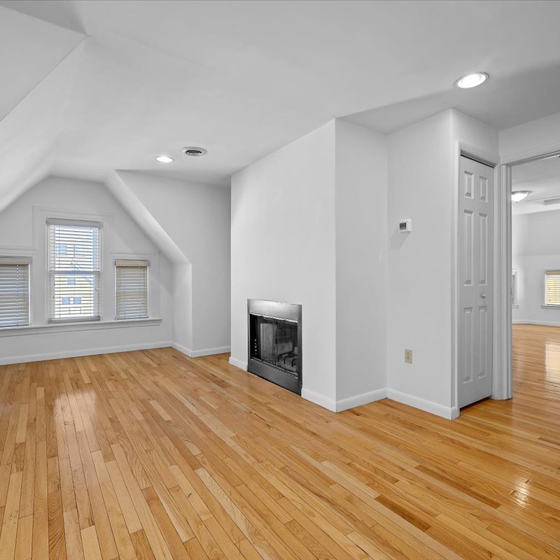 interior of Apt. 3
