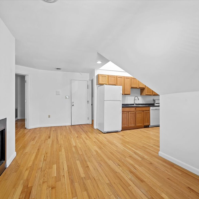 interior of Apt. 3