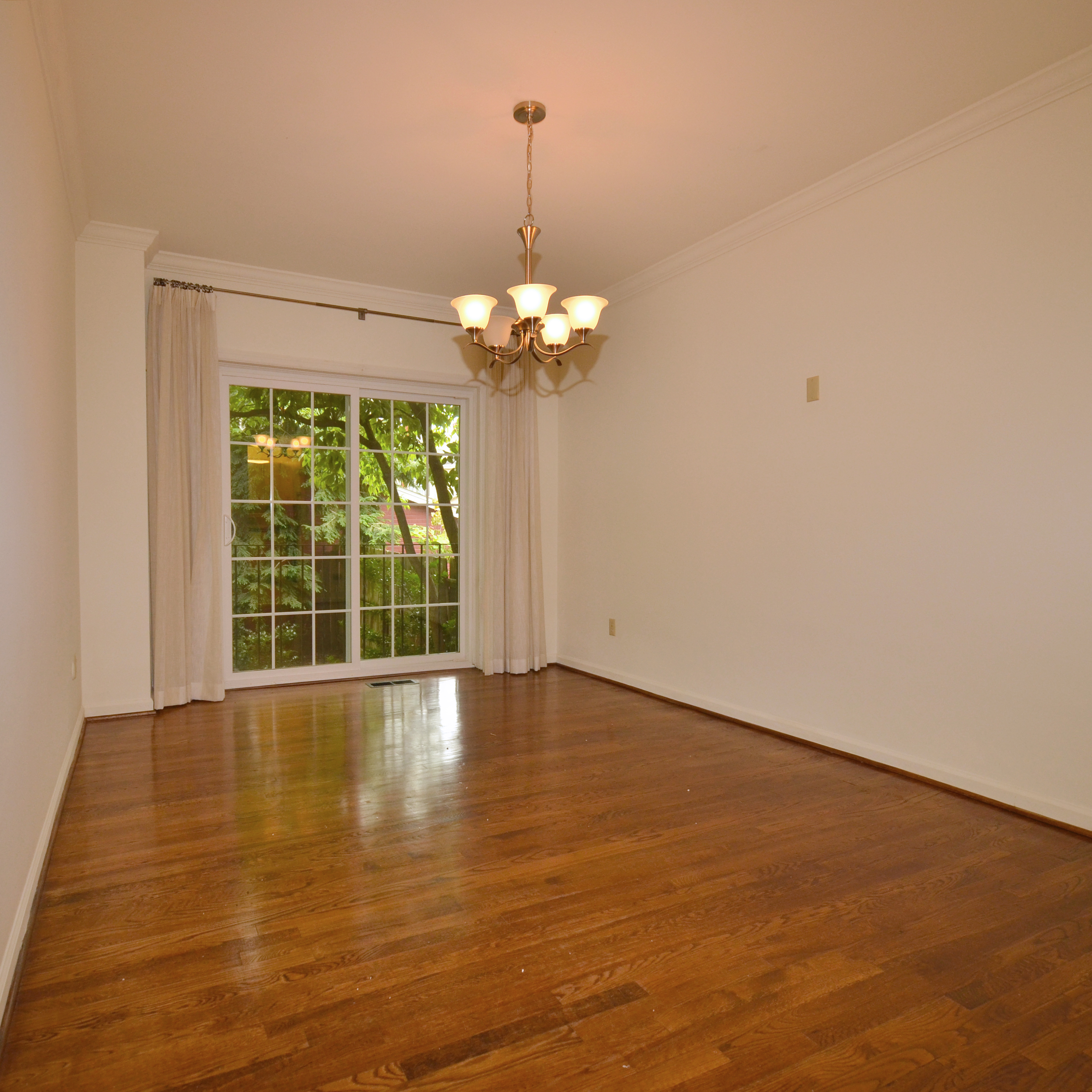 interior of 331 Denniston