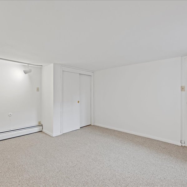 interior of 343 Denniston  Apt.10