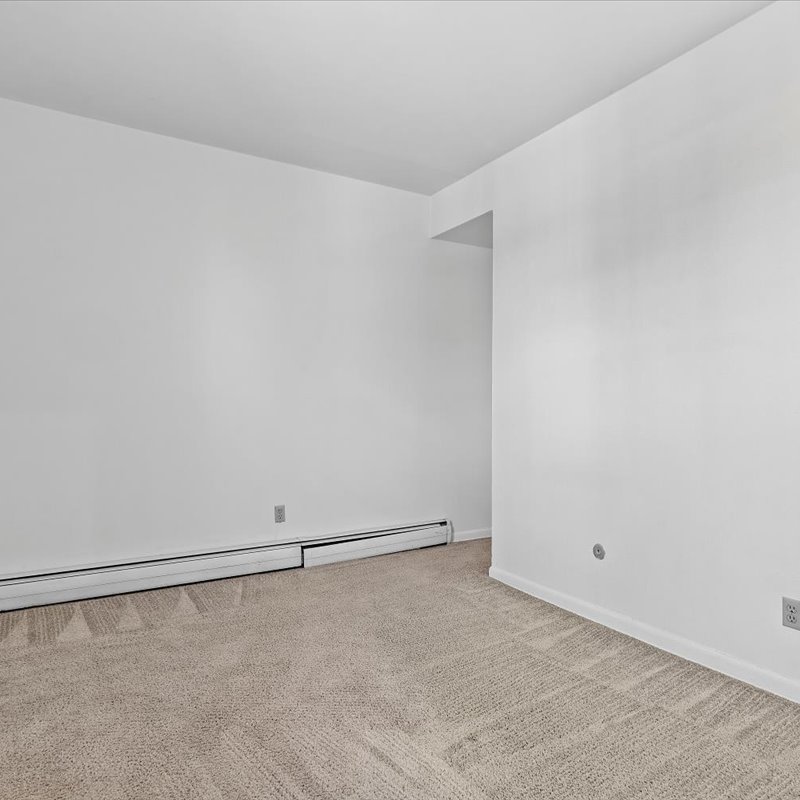 interior of 343 Denniston  Apt.11
