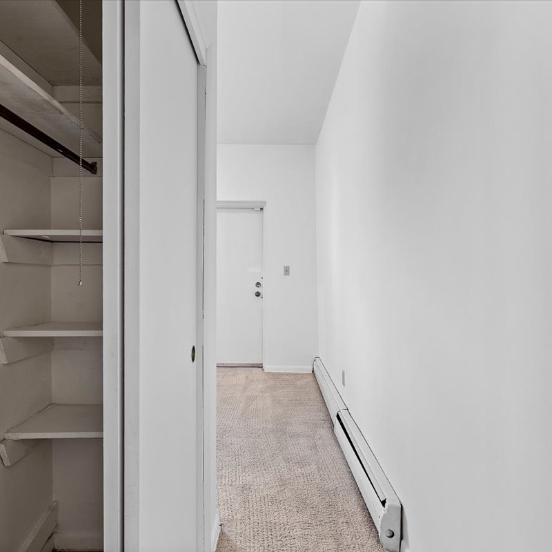 interior of 343 Denniston  Apt.11