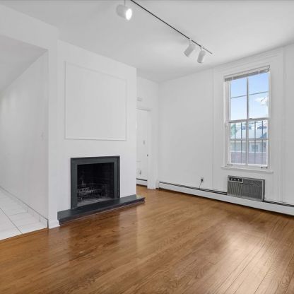 343 Denniston  Apt.13