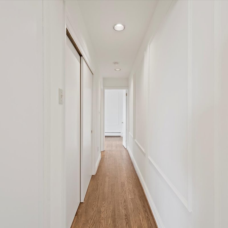 interior of 345 Denniston  Apt.22
