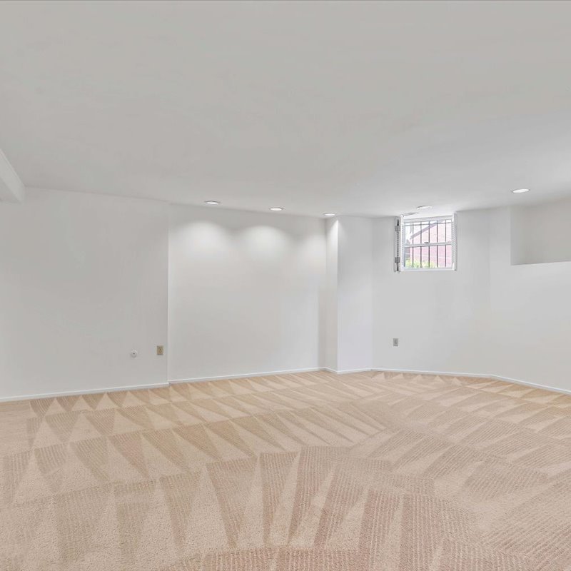 interior of Apt. 10