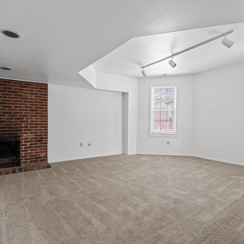 interior of Apt. 11