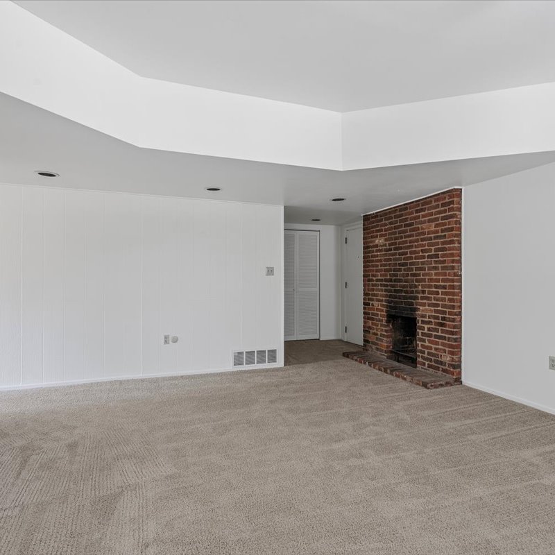 interior of Apt. 11