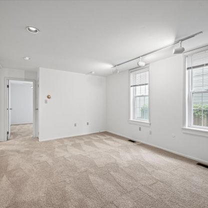 Apt. 12