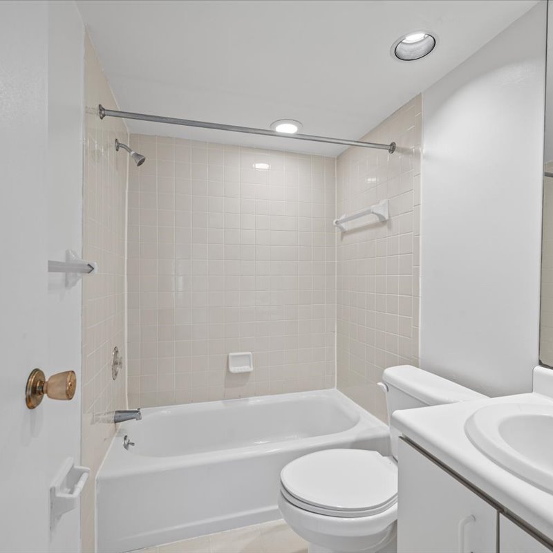 interior of Apt. 12