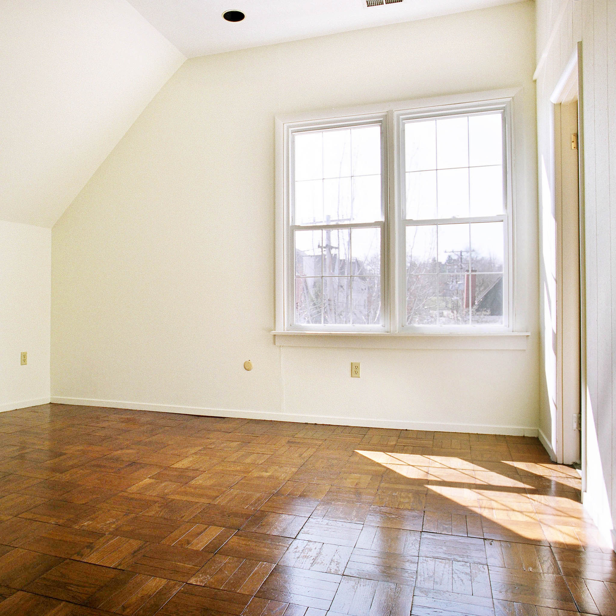 interior of Apt. 31