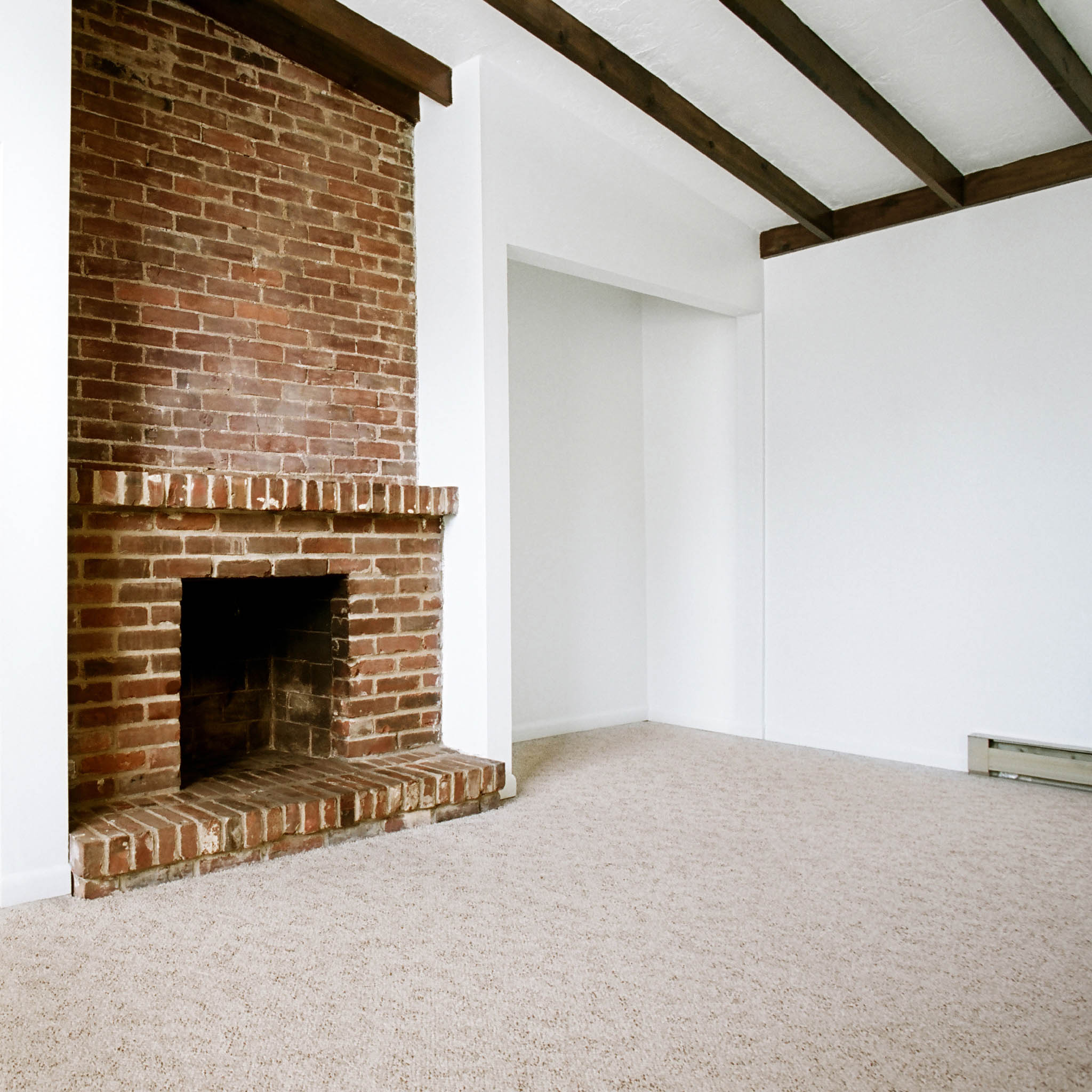 interior of 419 Denniston Apt.1