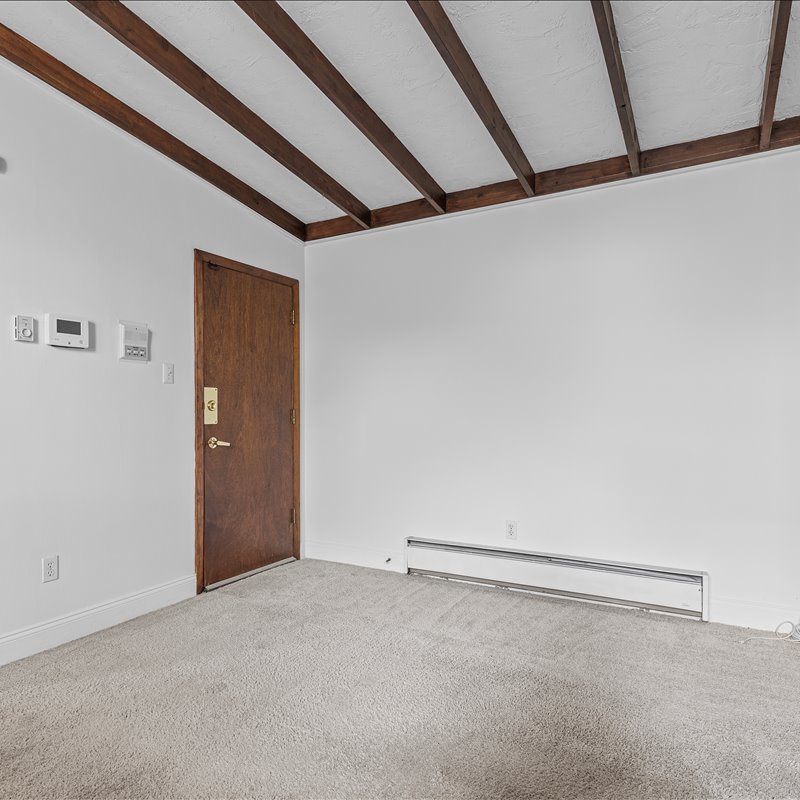 interior of 419 Denniston Apt.2