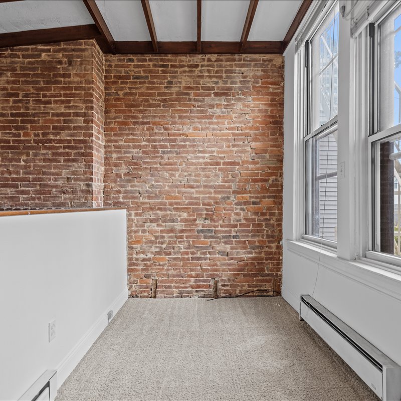 interior of 419 Denniston Apt.2