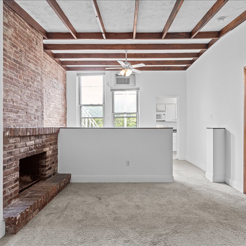 interior of 419 Denniston Apt.2