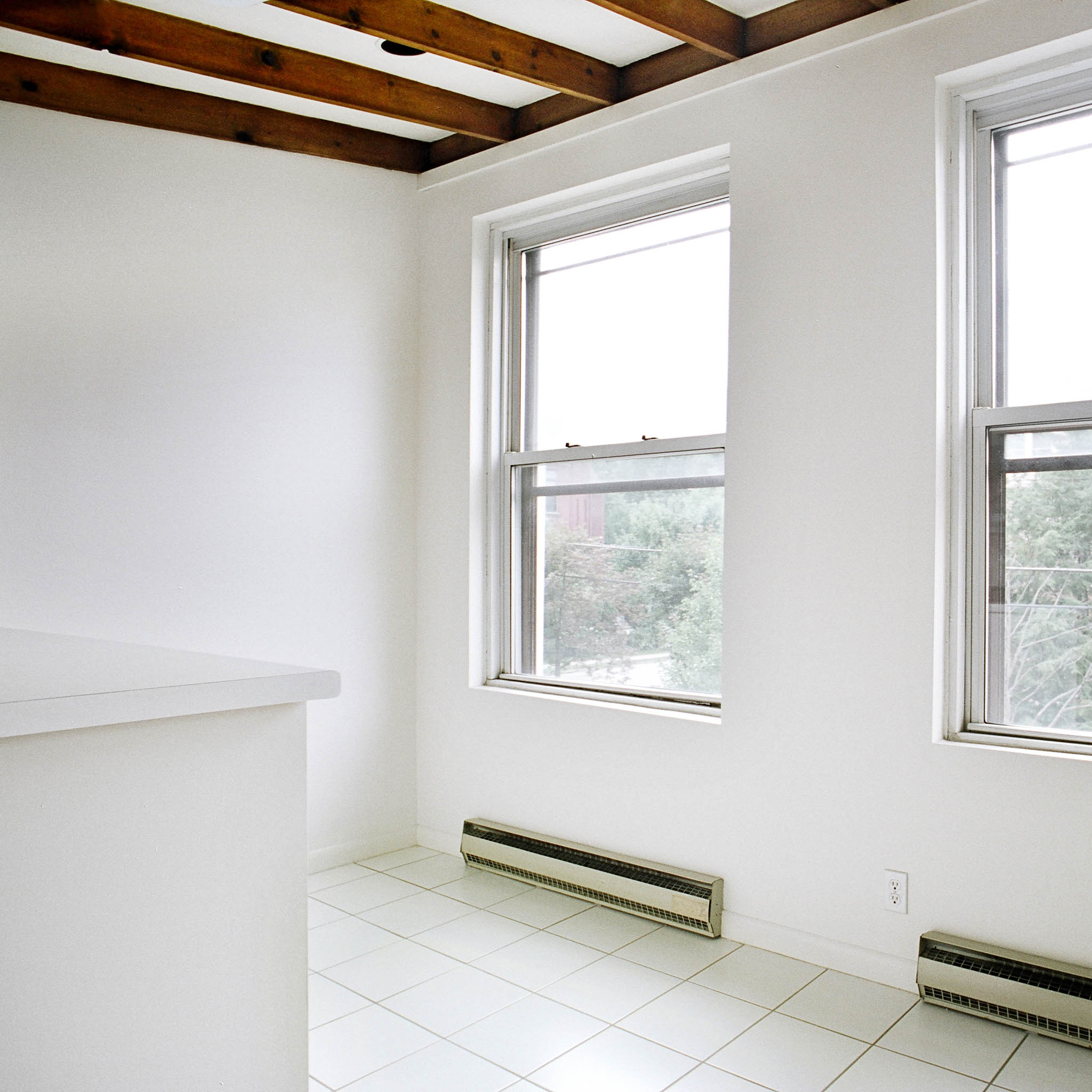 interior of 419 Denniston Apt.3