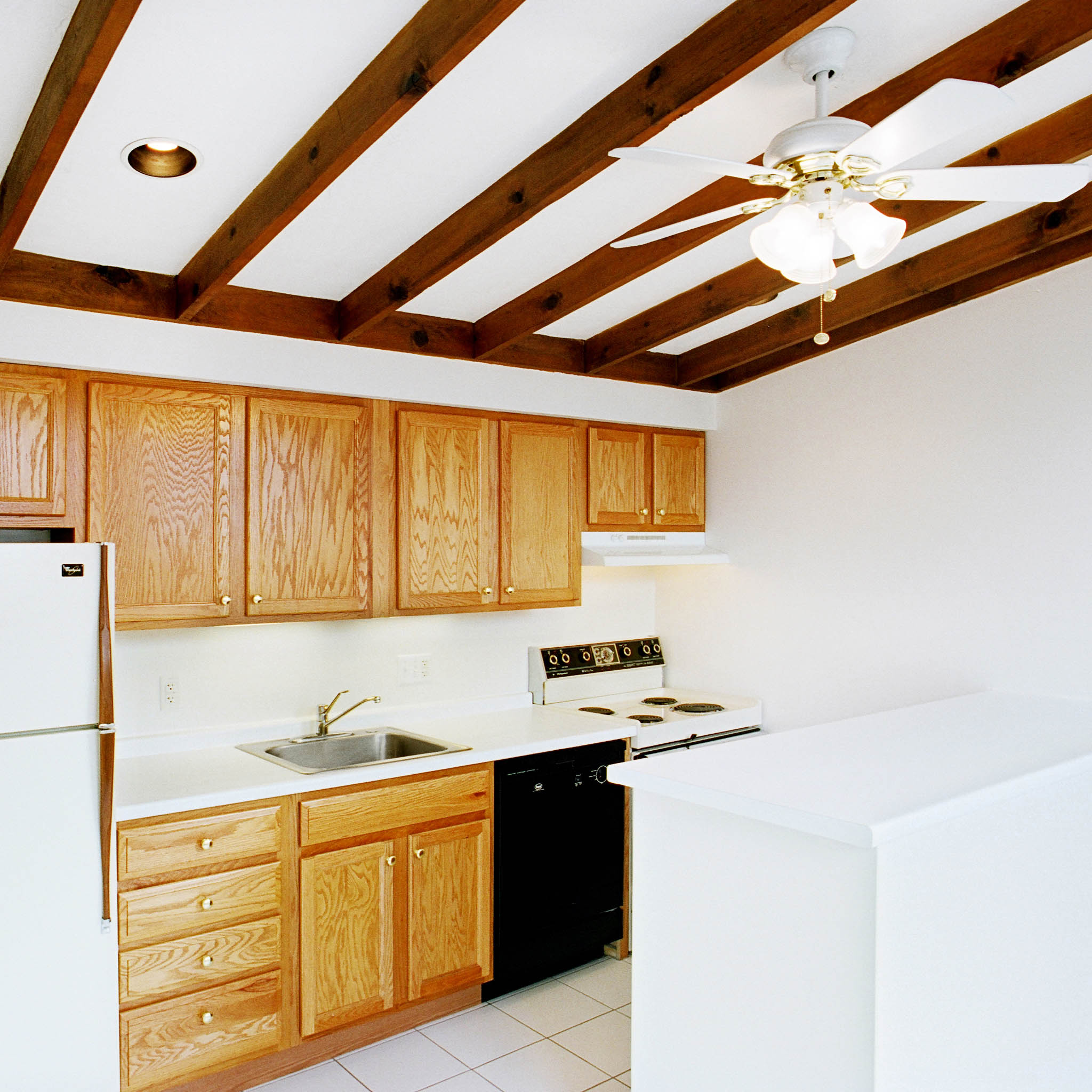 interior of 419 Denniston Apt.3