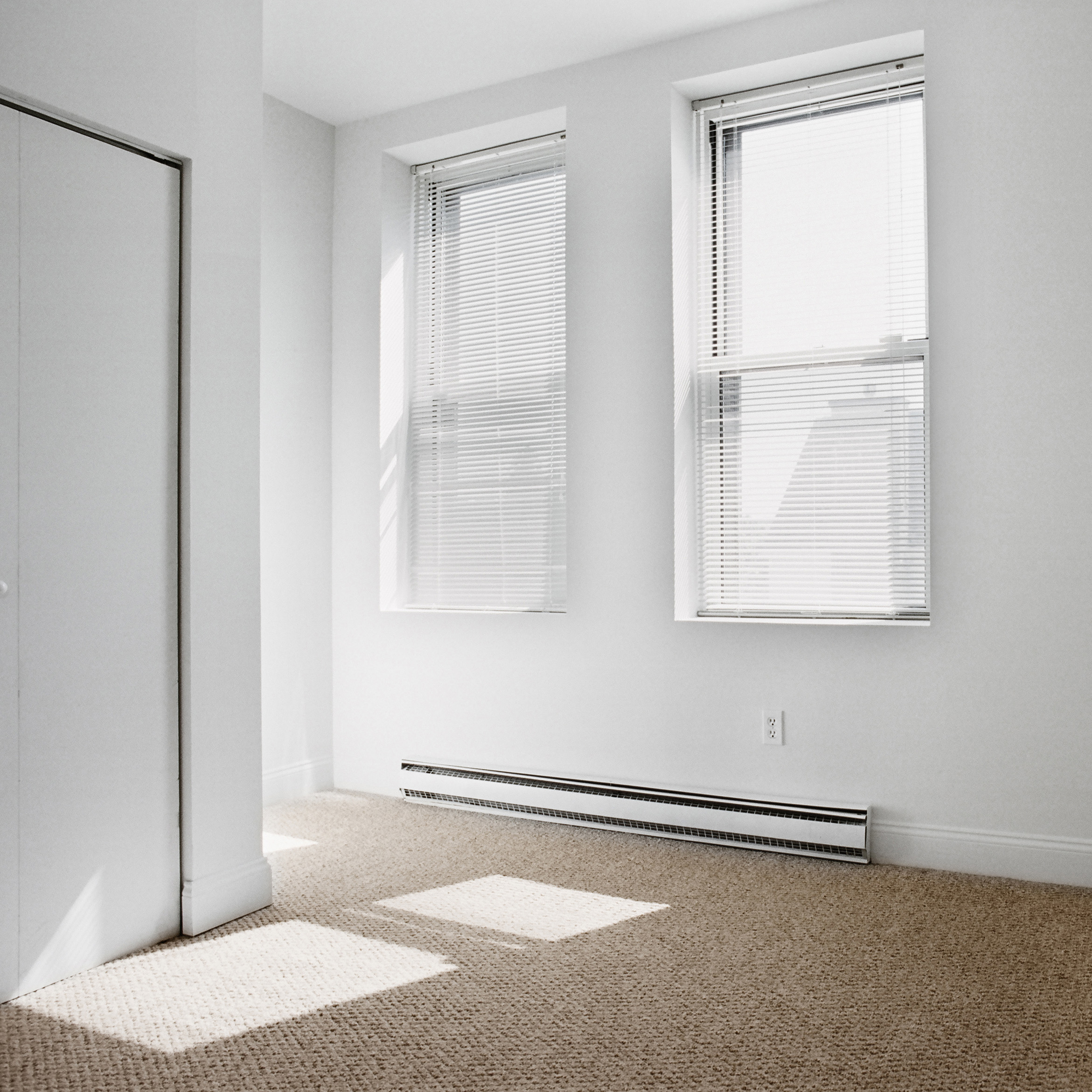 interior of 421 Denniston Apt.3