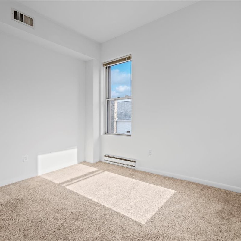 interior of 423 Denniston Apt.3