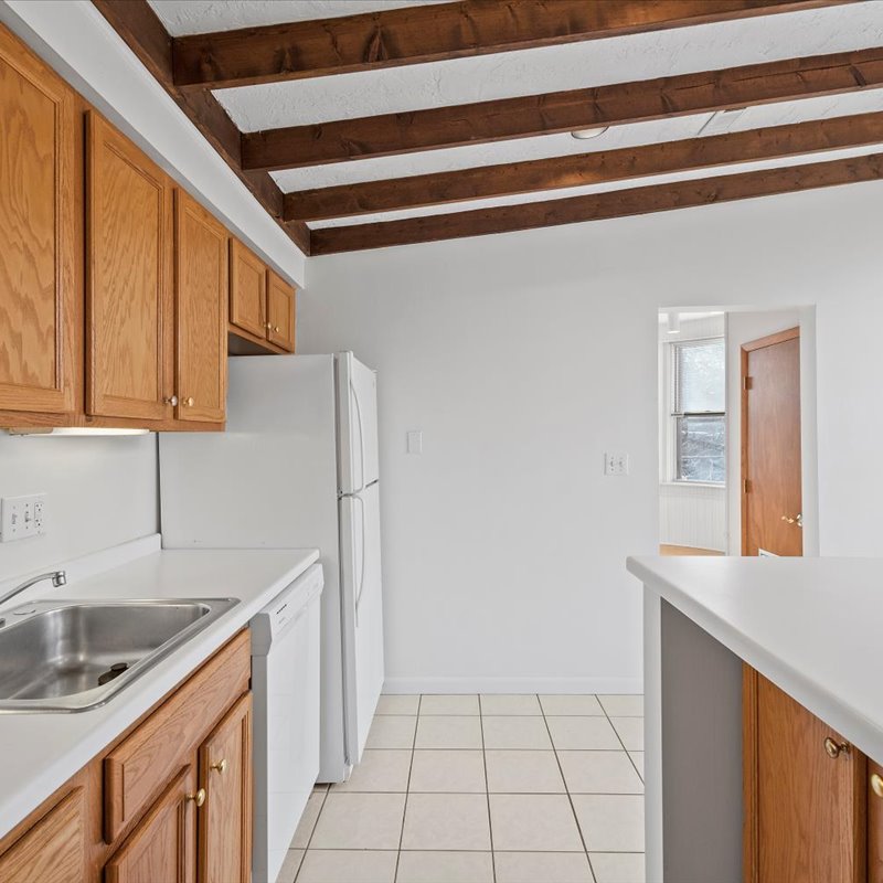 interior of 423 Denniston Apt.3
