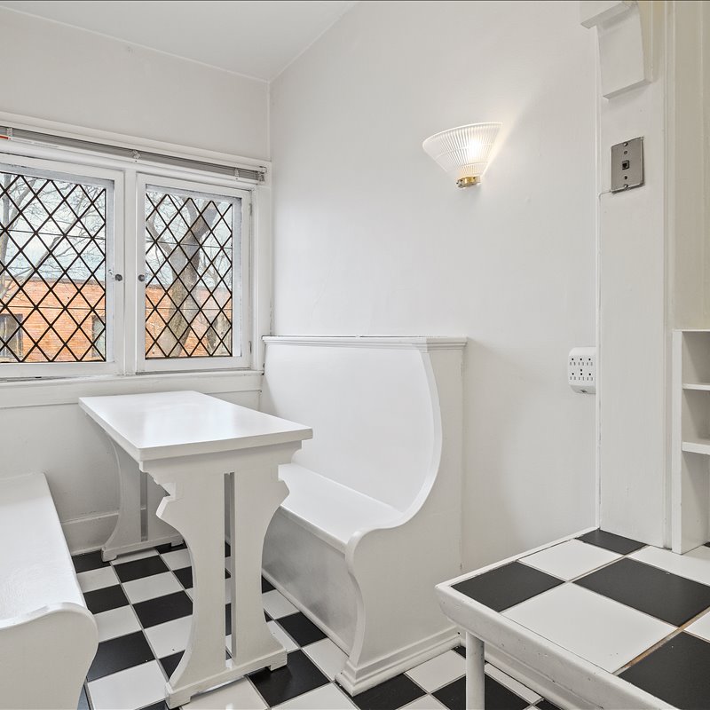 interior of Apt. 3
