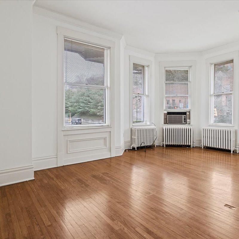interior of Apt. 3