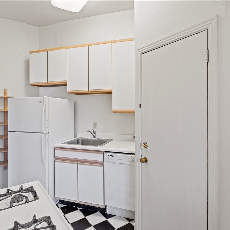 interior of Apt. 3
