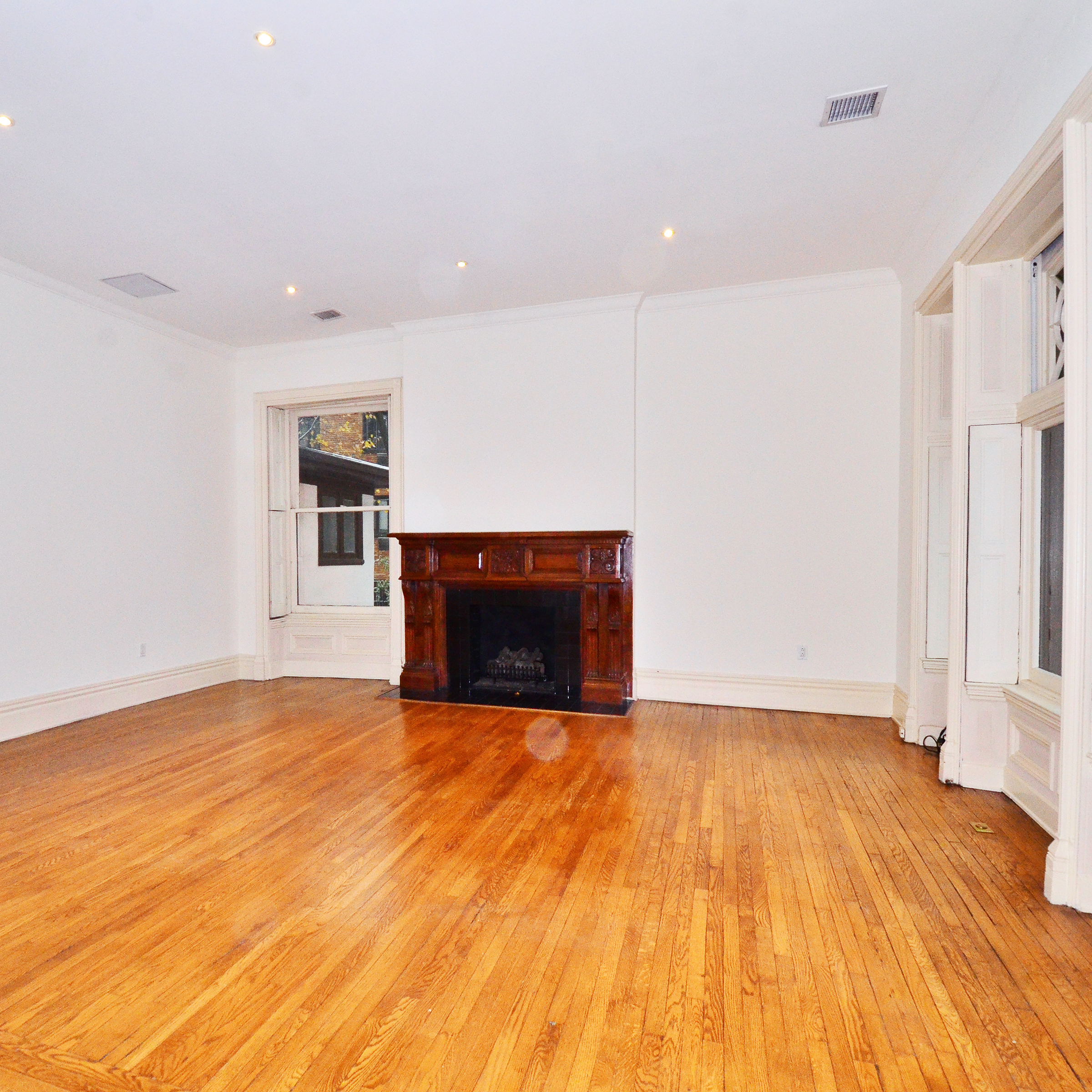 interior of Apt. 4