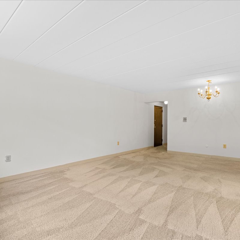 interior of Apt. 100