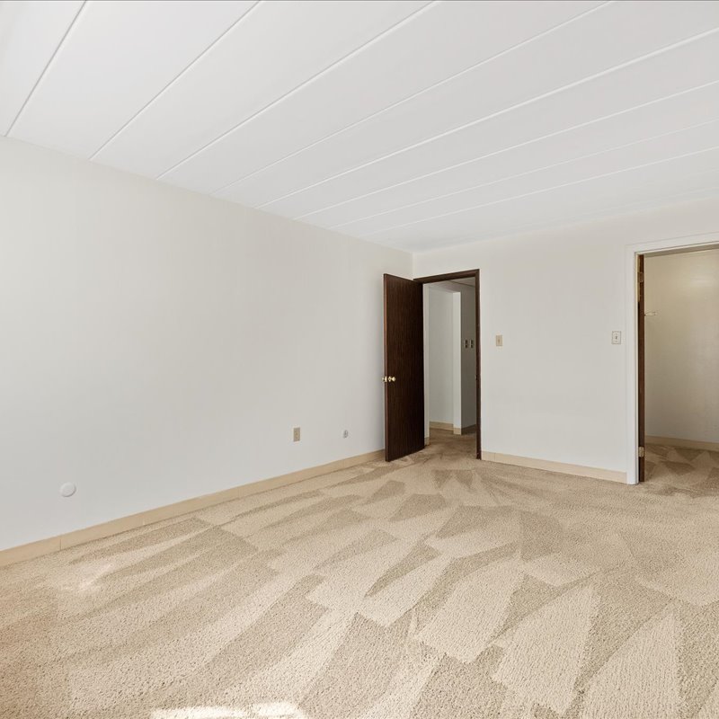 interior of Apt. 100