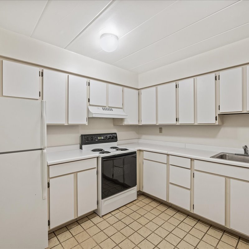 interior of Apt. 100