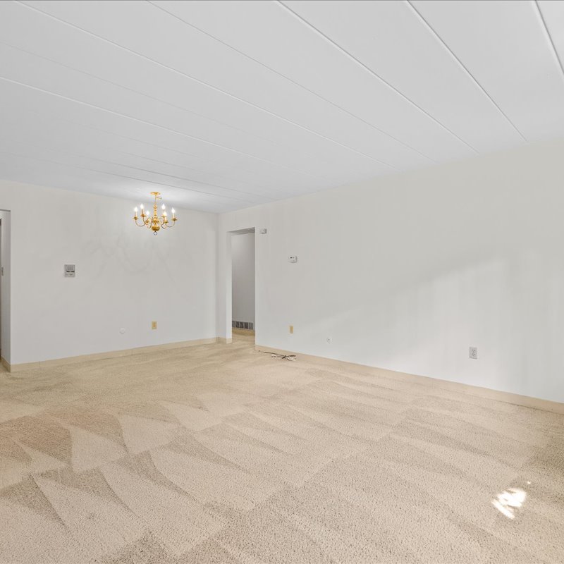 interior of Apt. 100