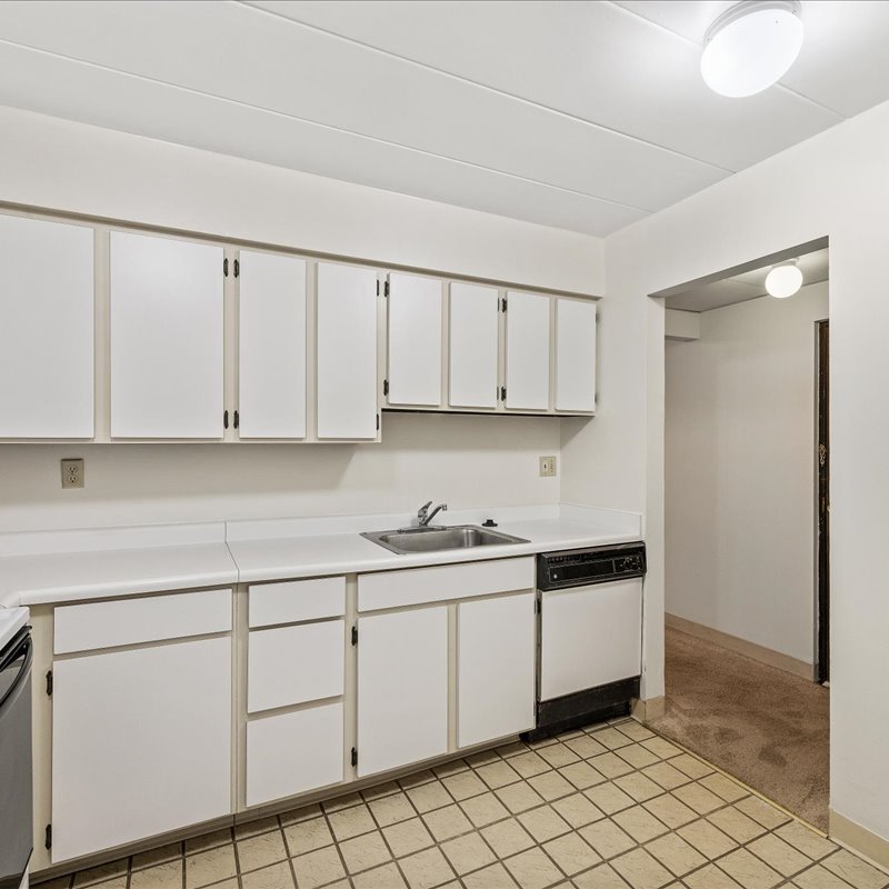 interior of Apt. 100