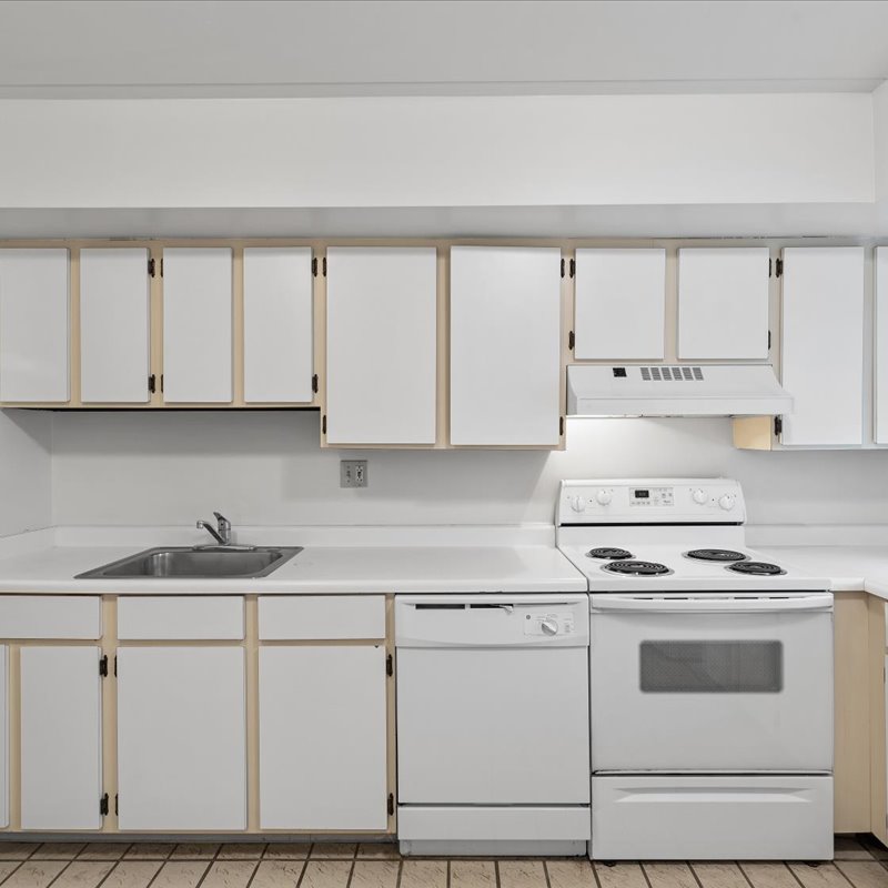interior of Apt. 102