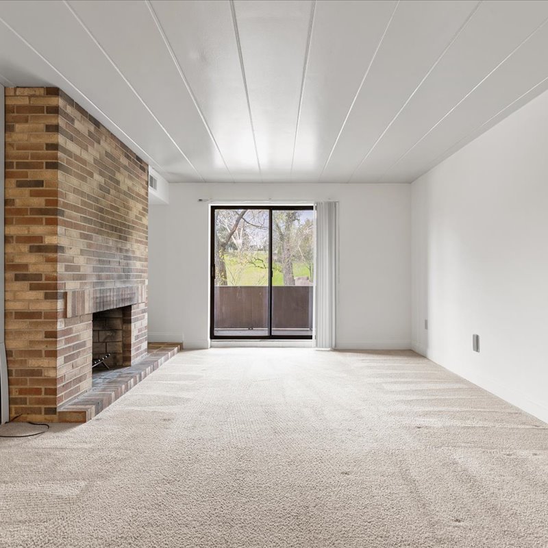 interior of Apt. 201