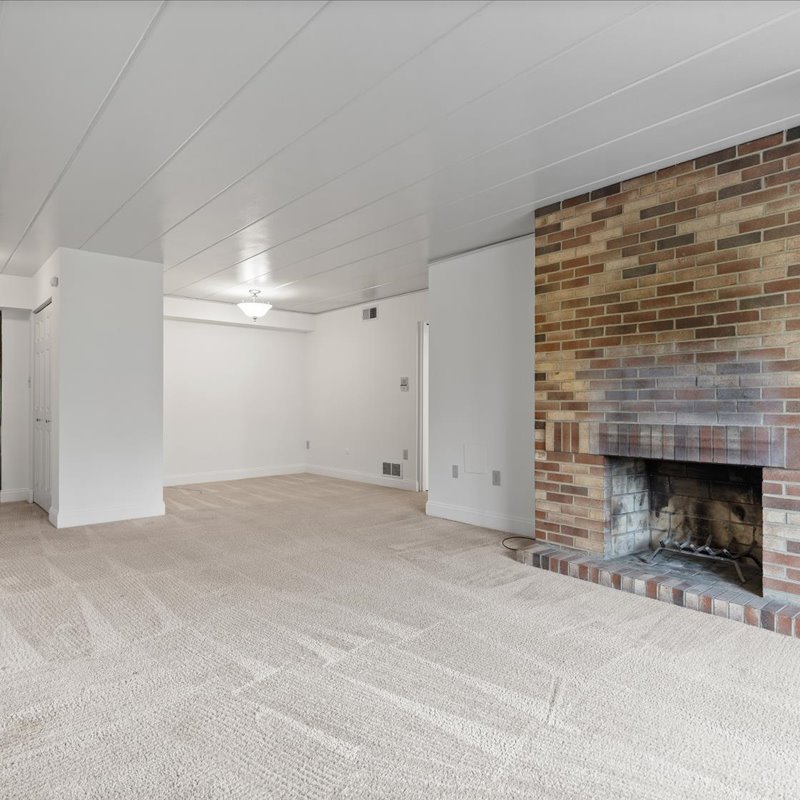 interior of Apt. 201