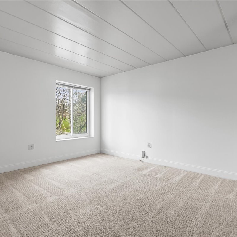 interior of Apt. 201